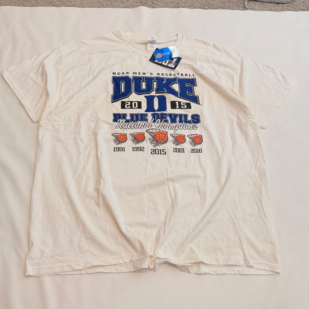 Gildan Duke T-Shirt Men 3XL White 2015 National Champions Blue Devils Graphic